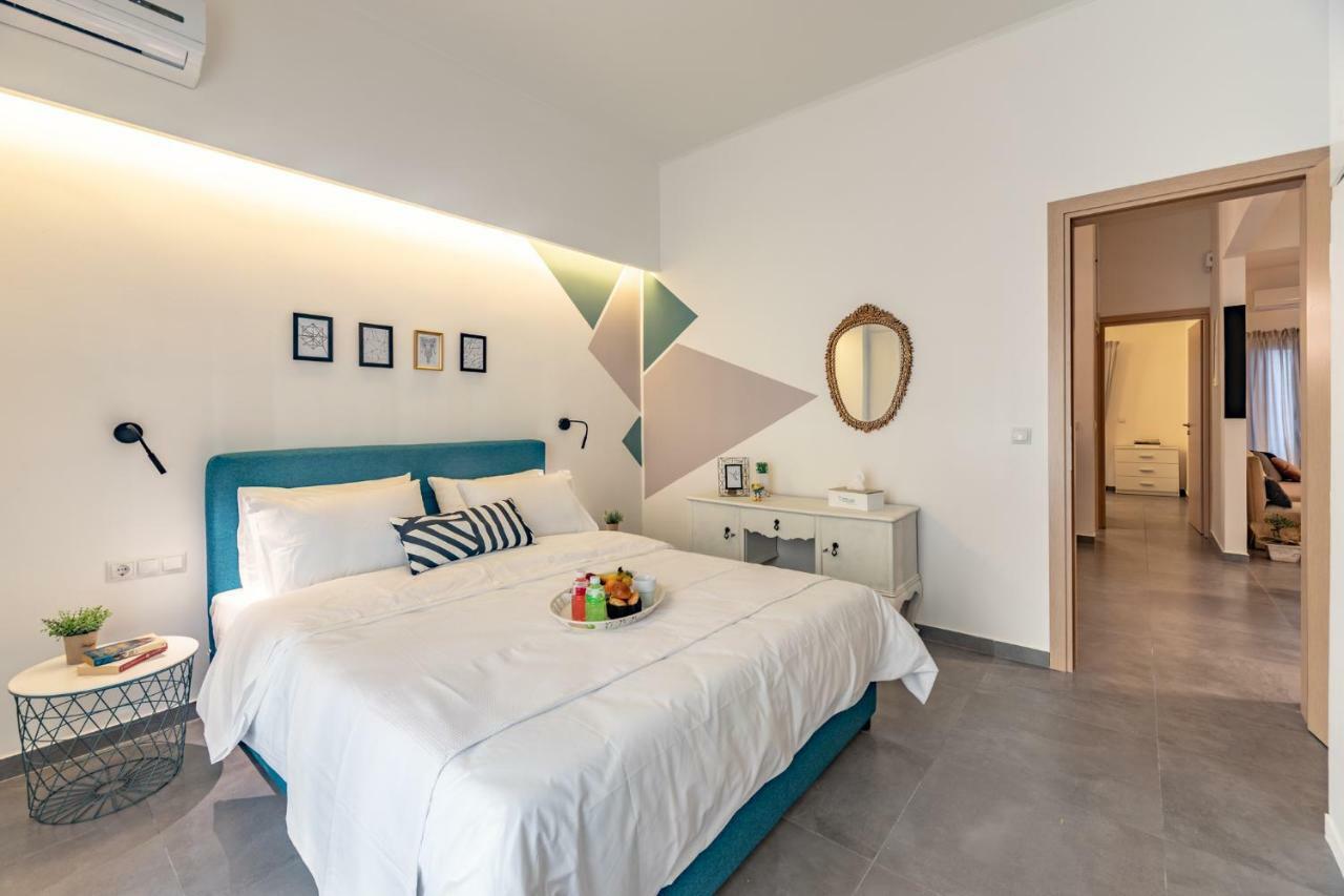Ports Crossroad D Appartement Piraeus Buitenkant foto
