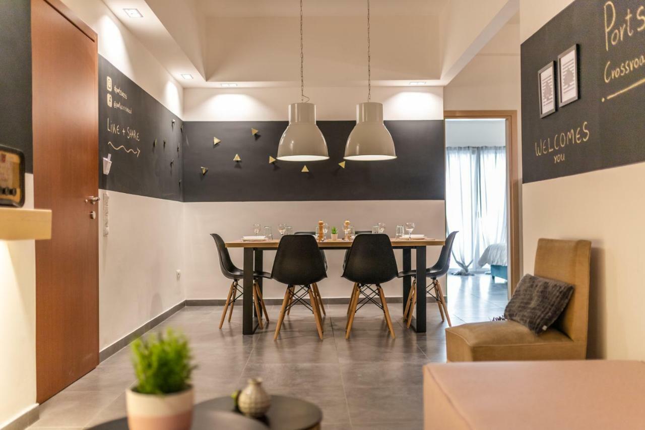 Ports Crossroad D Appartement Piraeus Buitenkant foto